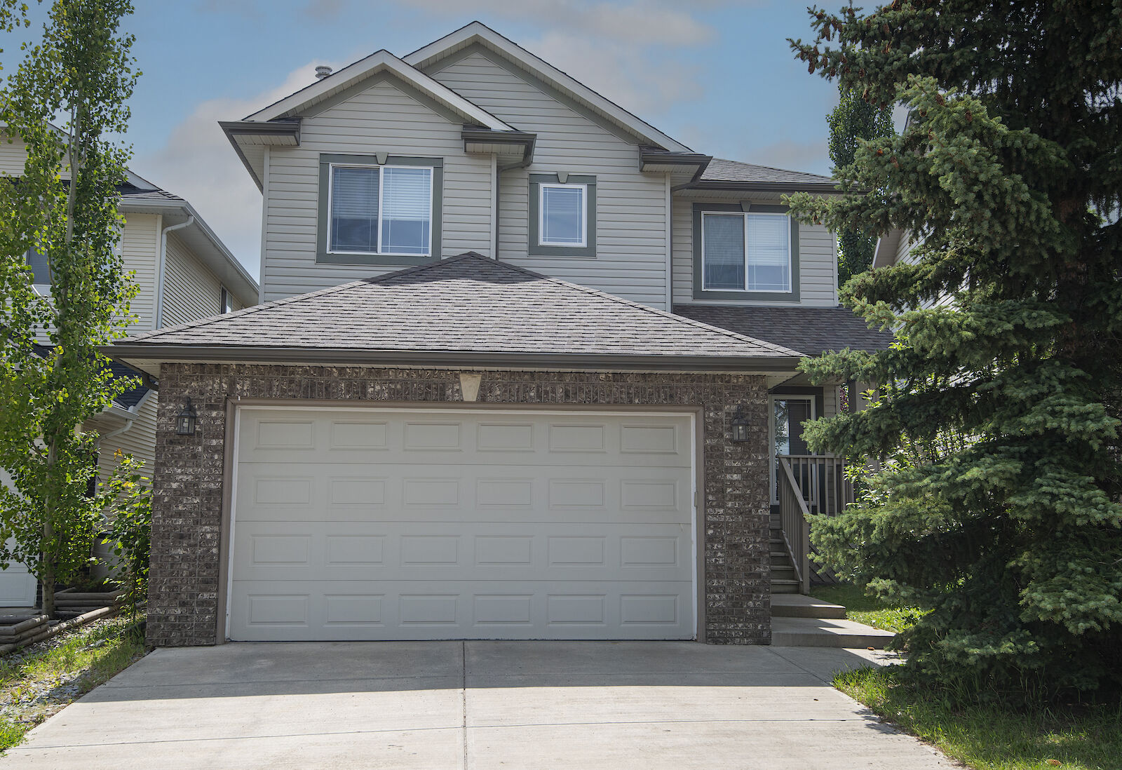 Calgary 4 + Den bedrooms House for rent. Property photo: 81207-1