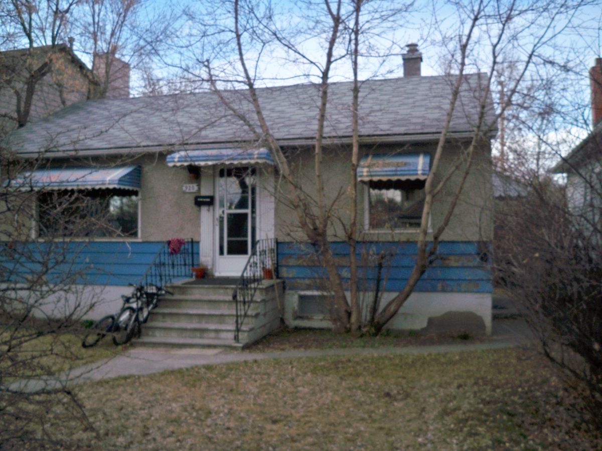 Calgary 2 bedrooms Main Floor for rent. Property photo: 82442-1