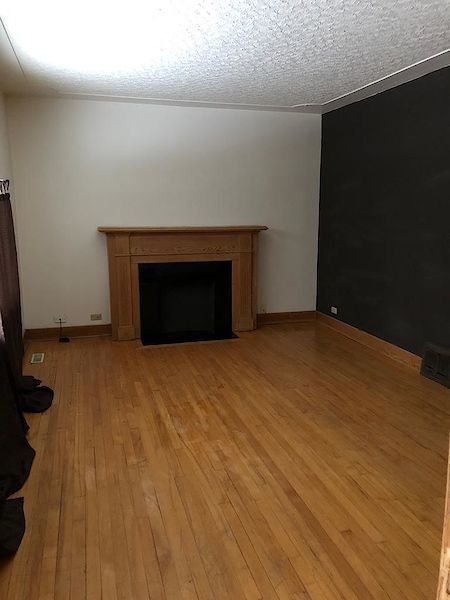 Calgary 2 bedrooms Main Floor for rent. Property photo: 82442-2