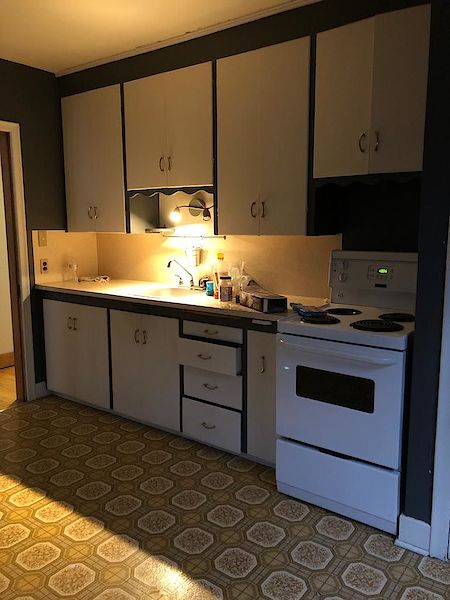 Calgary 2 bedrooms Main Floor for rent. Property photo: 82442-3