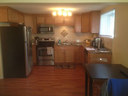 Calgary studio Basement for rent. Property photo: 83229-2