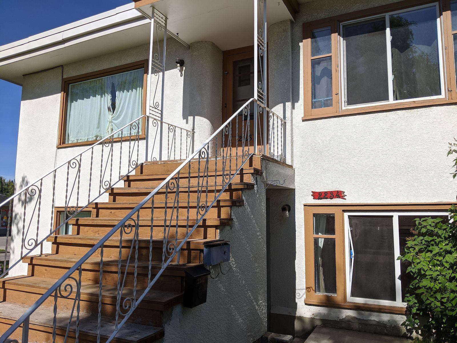 Calgary 2 bedrooms Main Floor for rent. Property photo: 83592-1