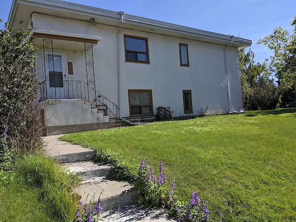 Calgary 2 bedrooms Main Floor for rent. Property photo: 83592-2