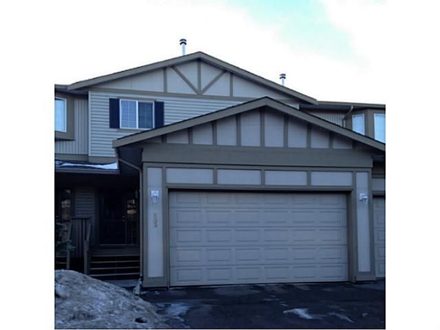 Airdrie 3 bedrooms Townhouse for rent. Property photo: 87231-1
