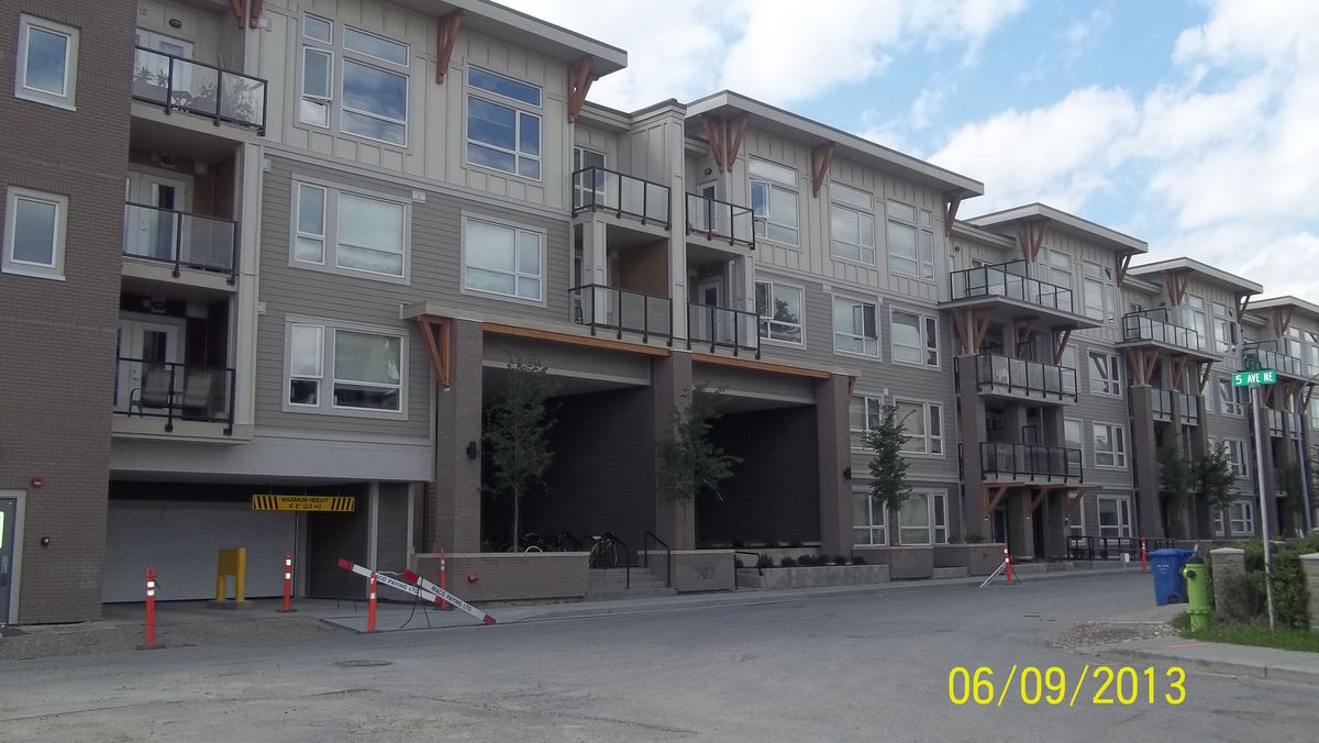 Calgary 2 bedrooms Condo Unit for rent. Property photo: 91042-1