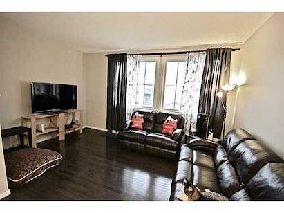 Calgary 2 bedrooms Townhouse for rent. Property photo: 91363-3