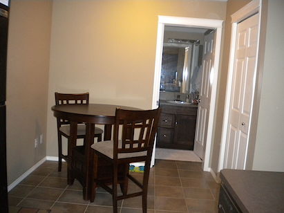 Dining+space Calgary 1 bedroom Condo Unit for rent. Property photo: 93579-3