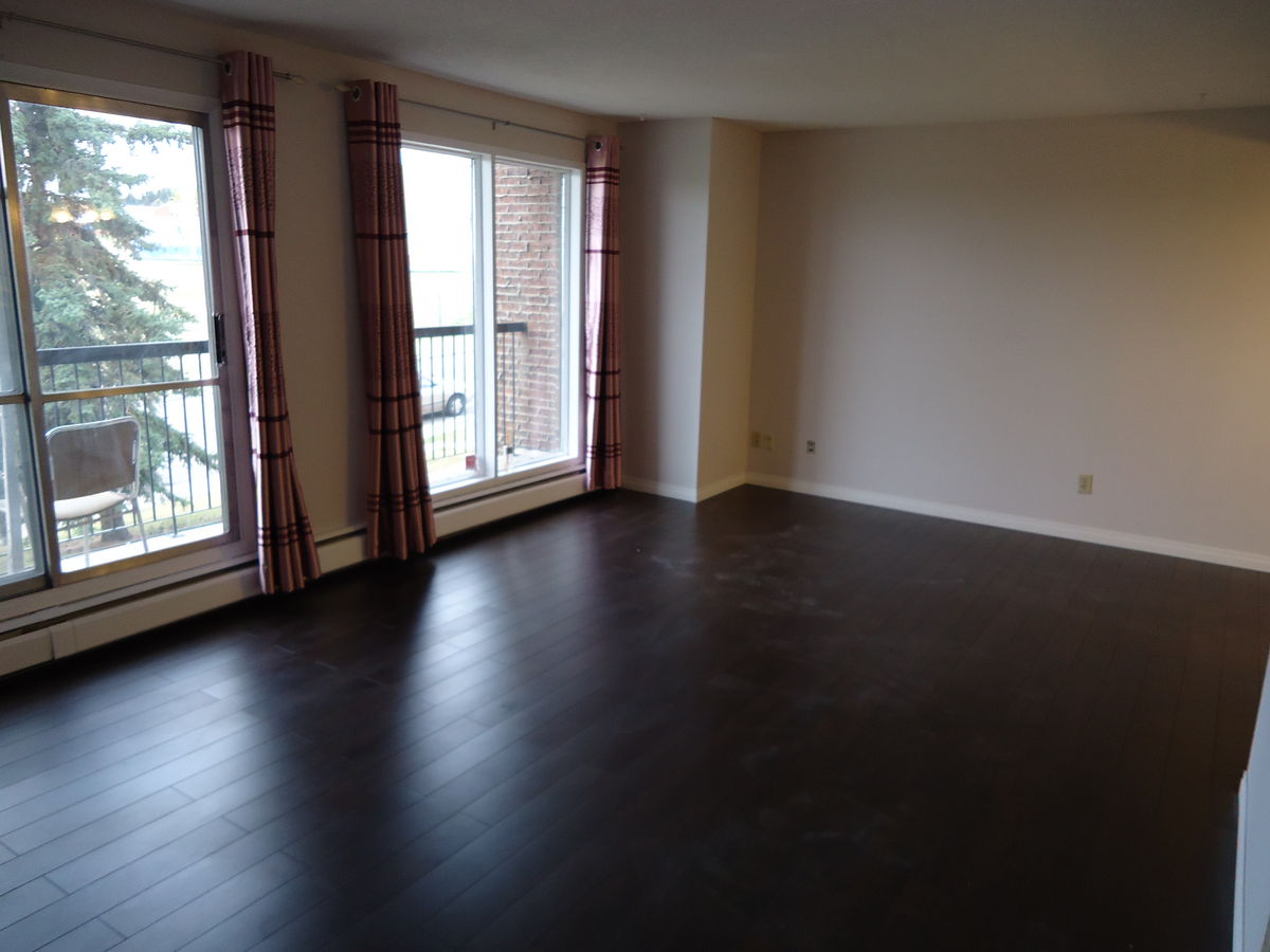 Calgary 2 bedrooms Apartment for rent. Property photo: 96254-1