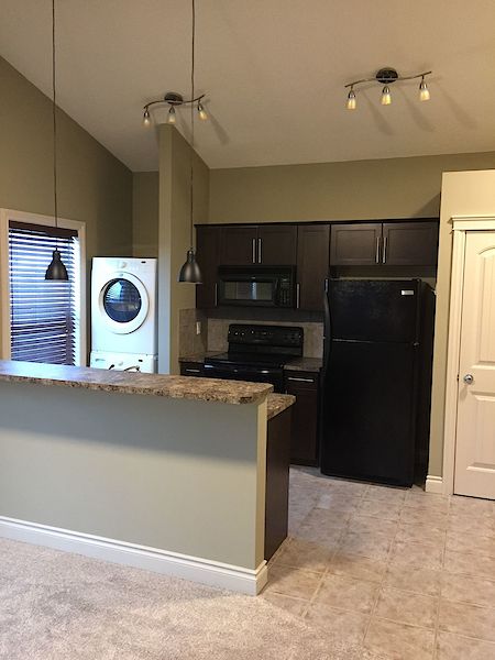 Calgary 1 bedroom Apartment for rent. Property photo: 97682-2
