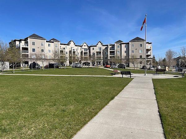 Calgary 2 bedrooms Condo Unit for rent. Property photo: 97768-2