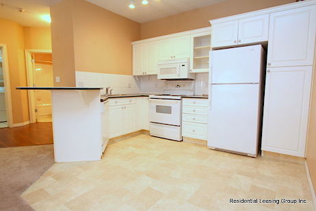 Calgary 2 bedrooms Condo Unit for rent. Property photo: 97854-2