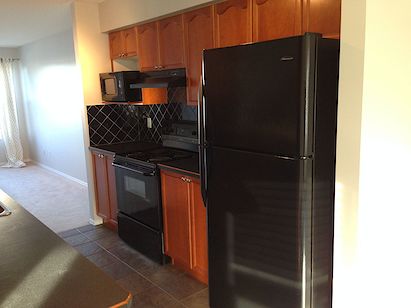 Calgary 3 bedrooms Townhouse for rent. Property photo: 98344-2